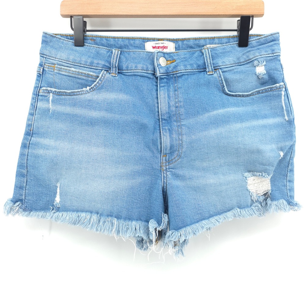 Wrangler High Rise Vintage 3" Women Denim Shorts 12 Blue Distressed Frayed Hem